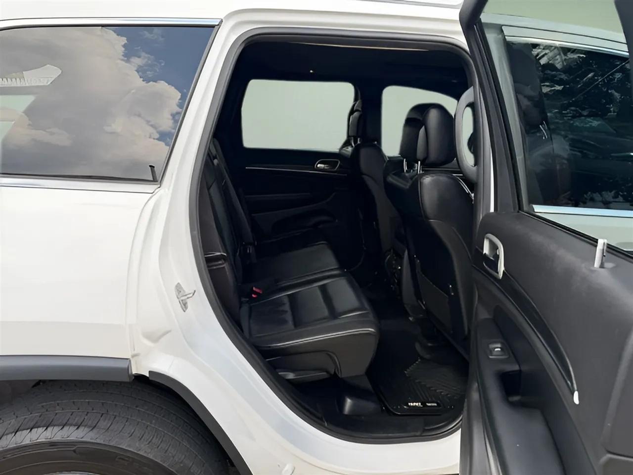 Jeep Grand Cherokee  2019