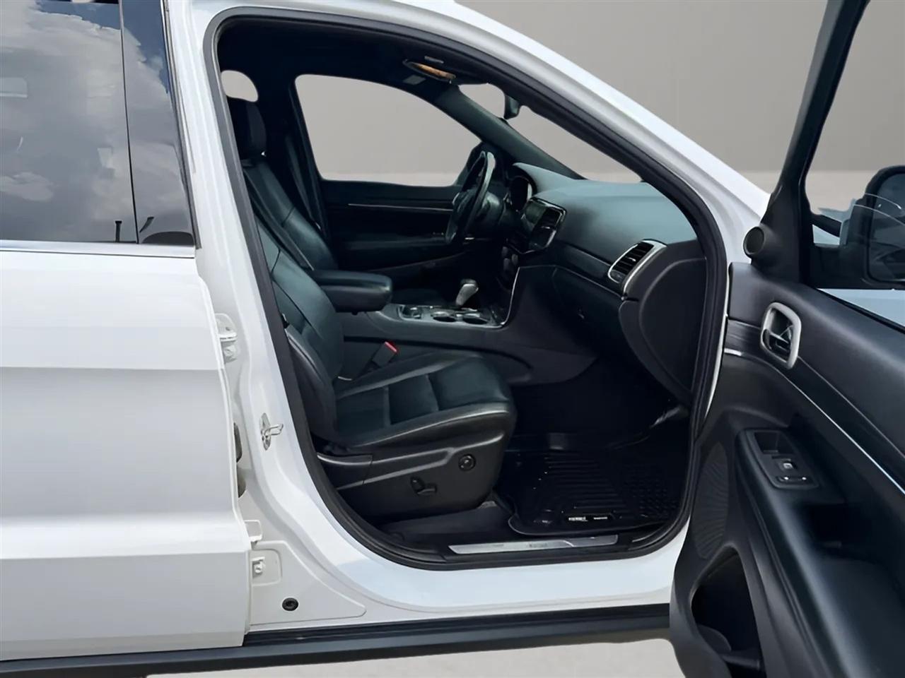 Jeep Grand Cherokee  2019