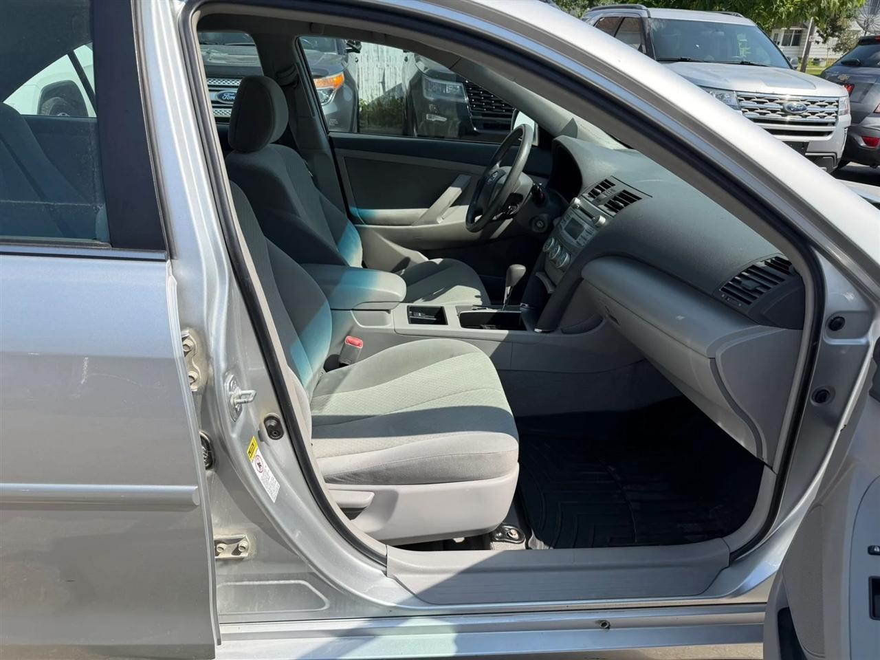 Toyota Camry  2009