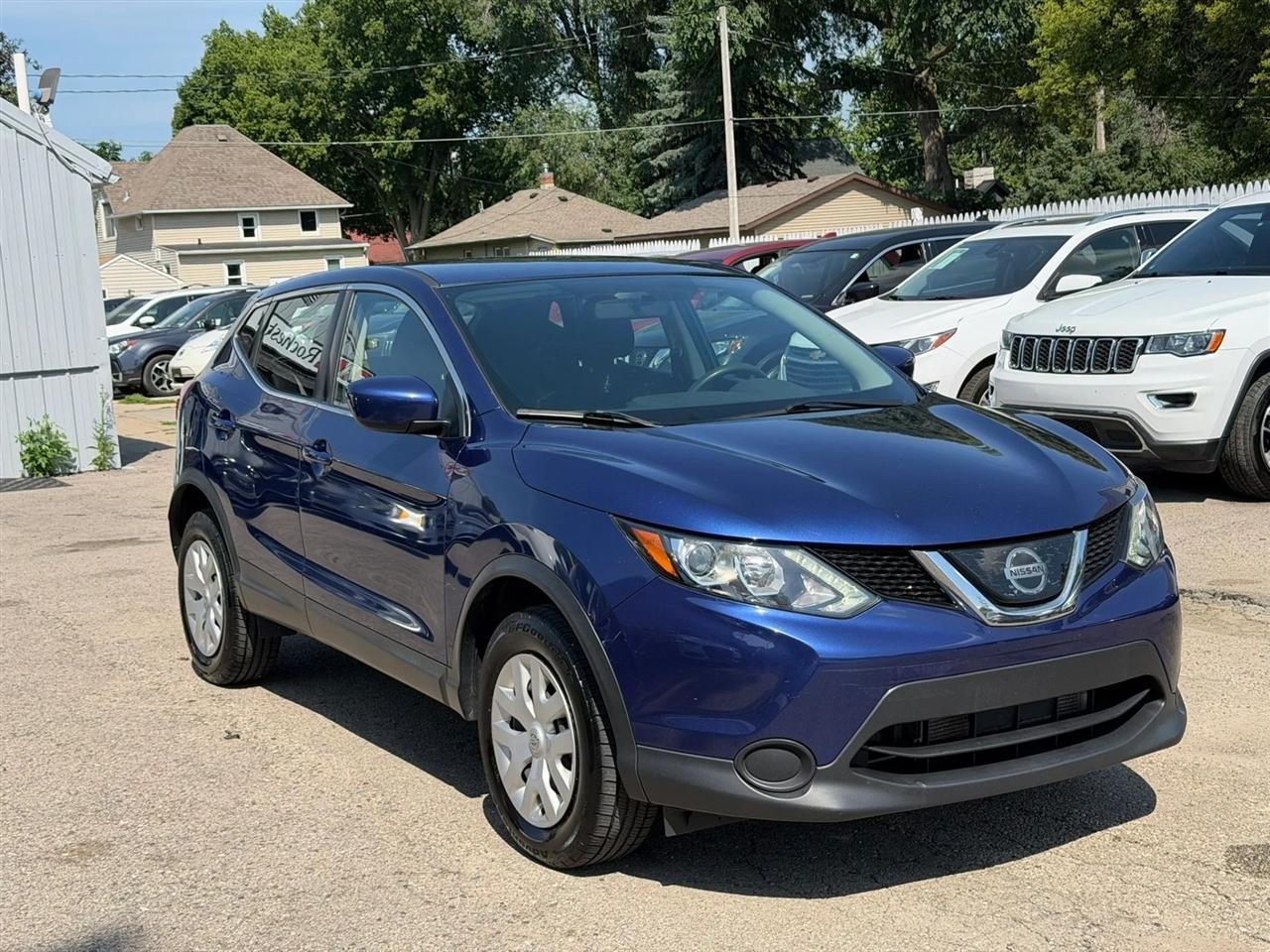 Nissan Rogue Sport  2019
