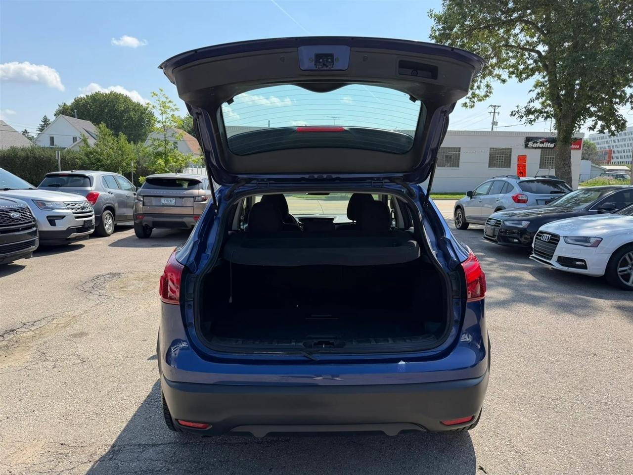 Nissan Rogue Sport  2019