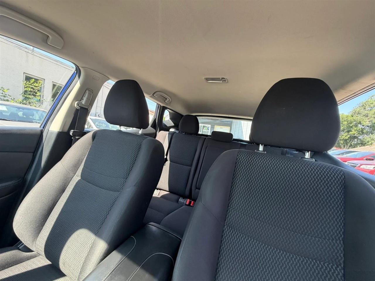 Nissan Rogue Sport  2019