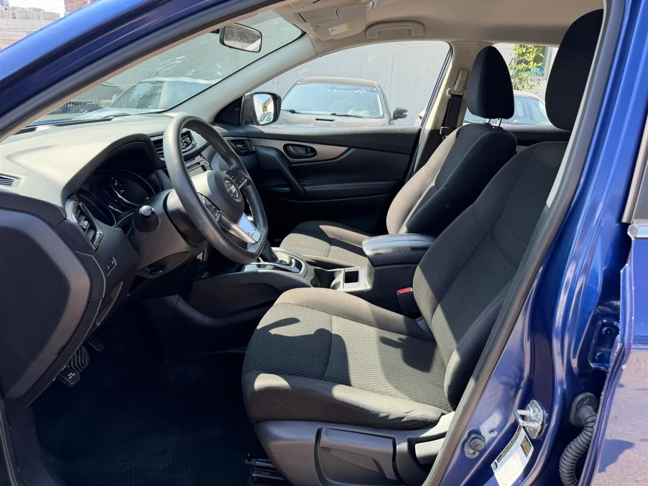 Nissan Rogue Sport  2019