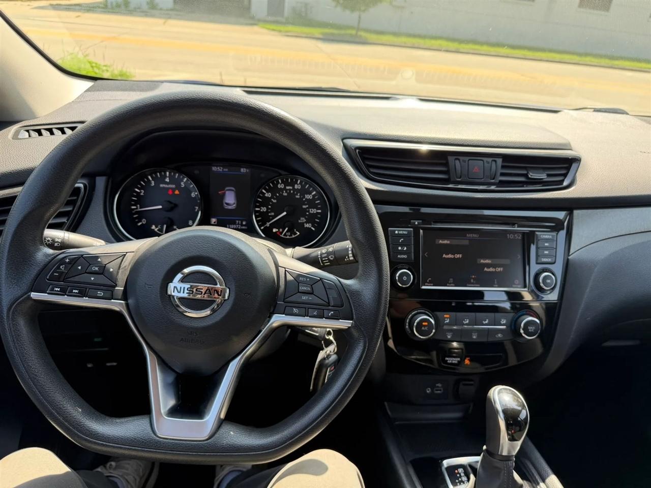 Nissan Rogue Sport  2019