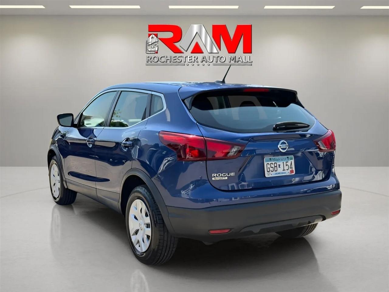 Nissan Rogue Sport  2019