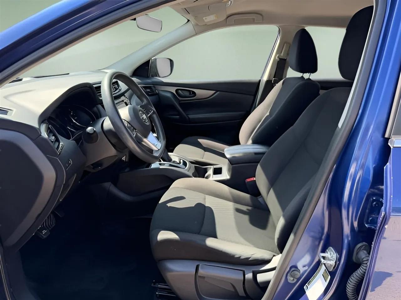 Nissan Rogue Sport  2019