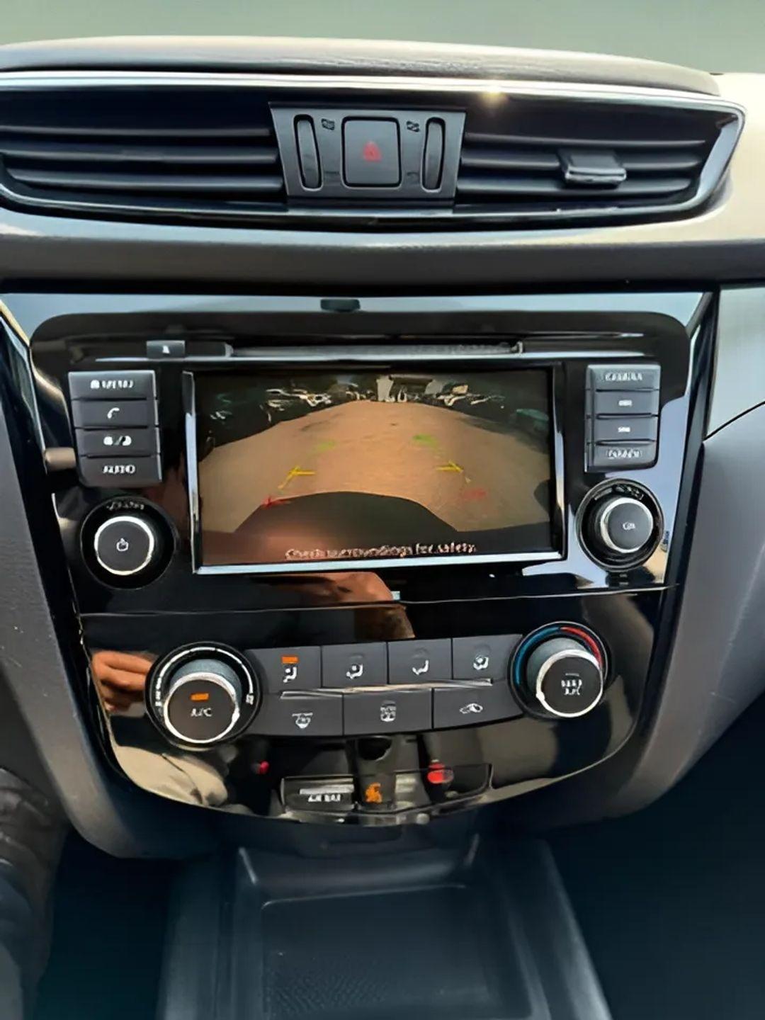 Nissan Rogue Sport  2019