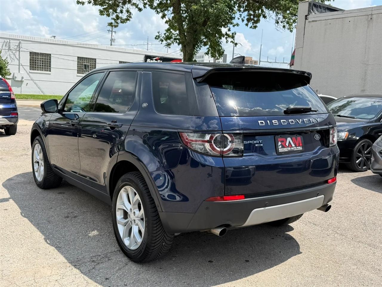 Land Rover Discovery Sport  2017