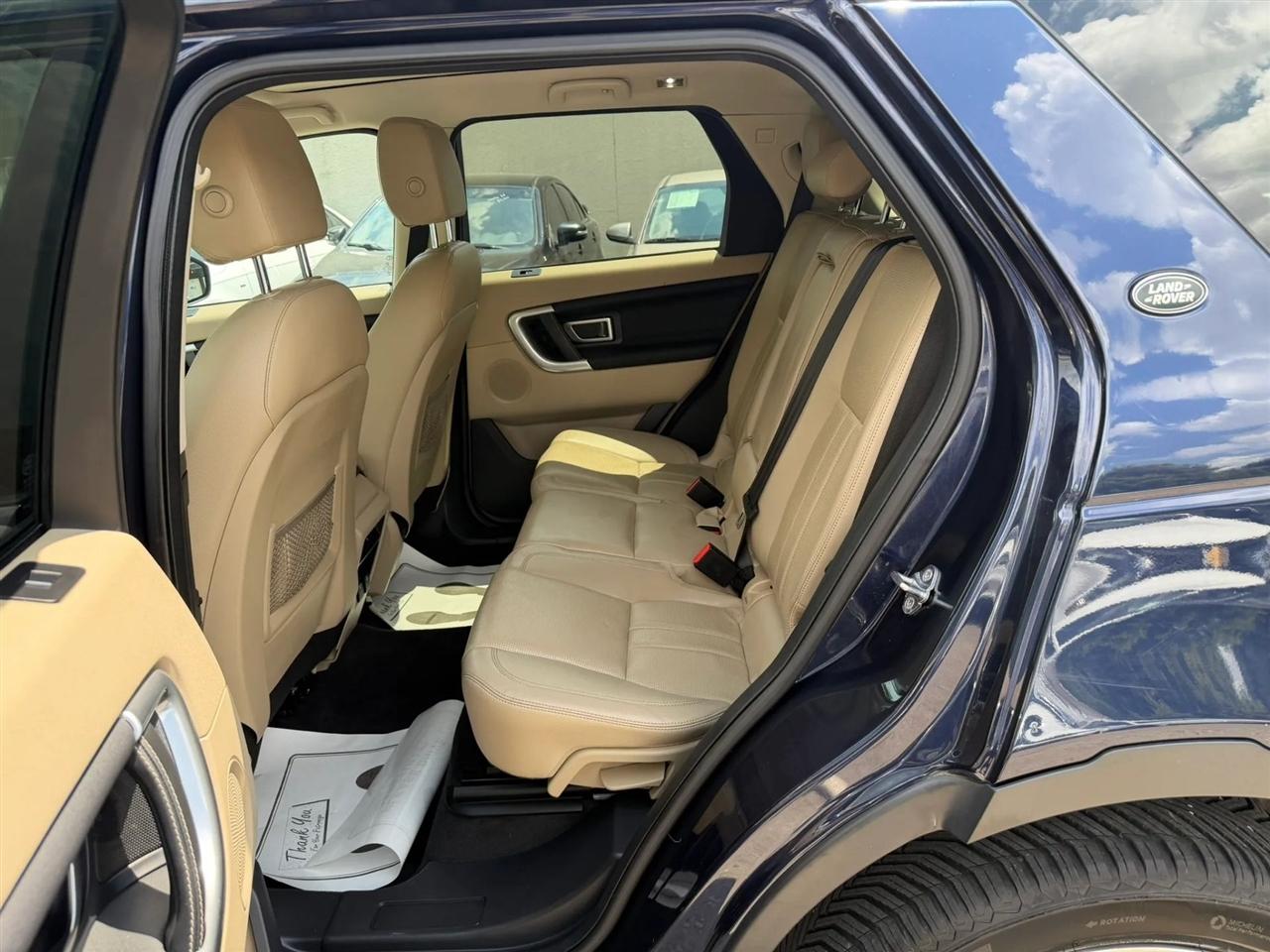 Land Rover Discovery Sport  2017