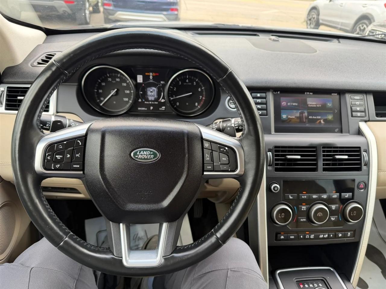 Land Rover Discovery Sport  2017