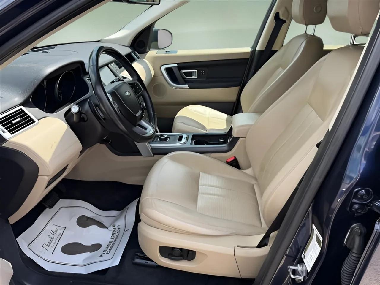Land Rover Discovery Sport  2017