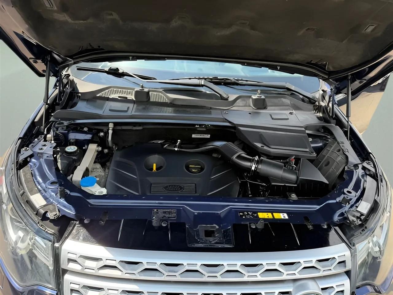 Land Rover Discovery Sport  2017