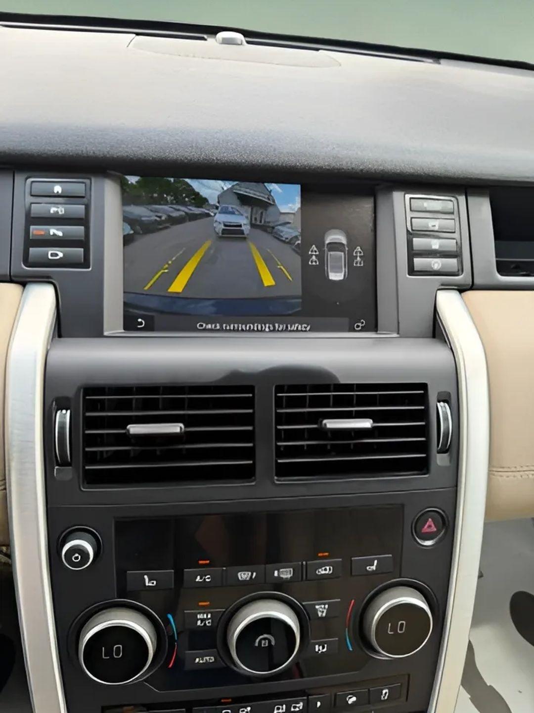 Land Rover Discovery Sport  2017