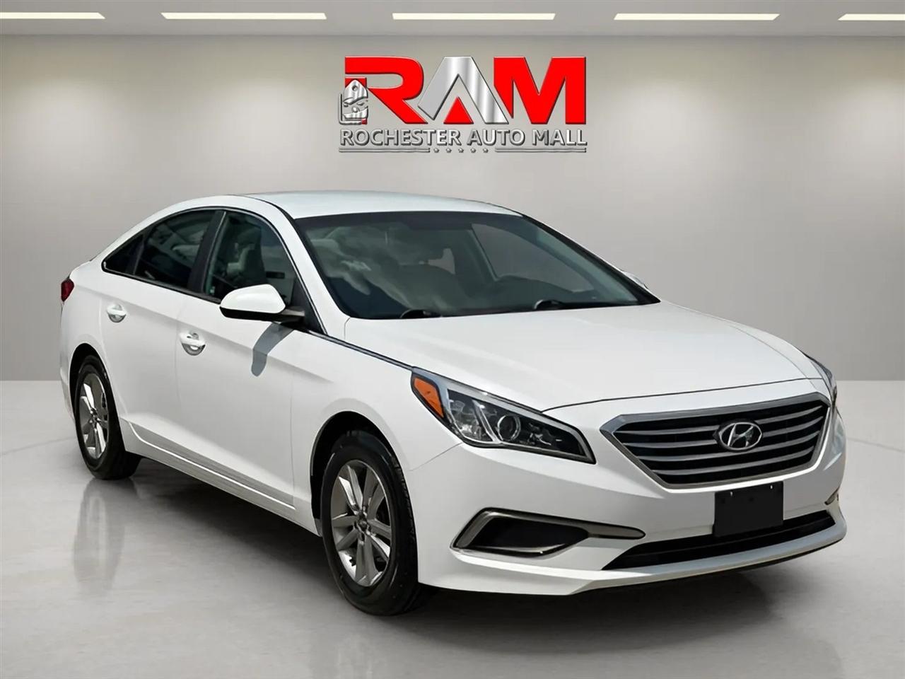 2016 Hyundai Sonata SE Sedan 4D