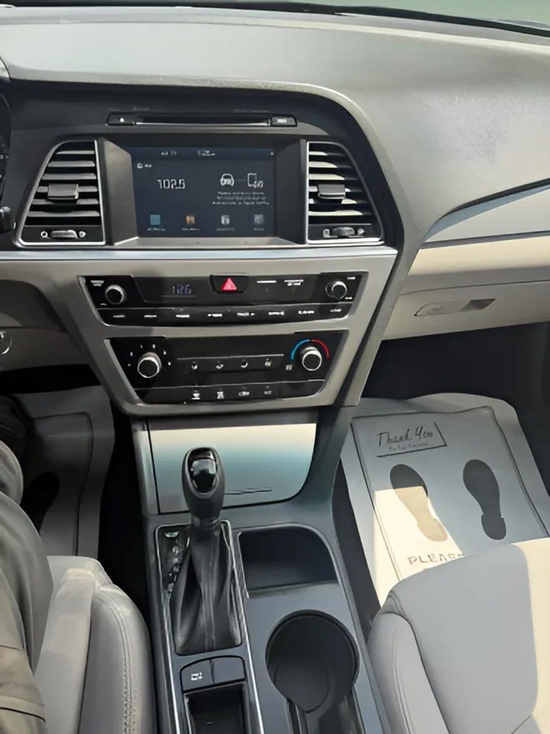 Hyundai Sonata  2016