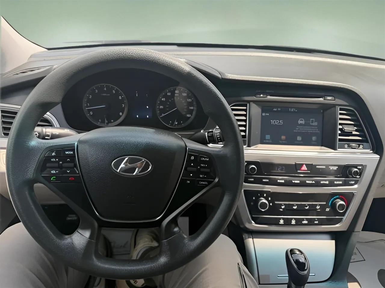 Hyundai Sonata  2016