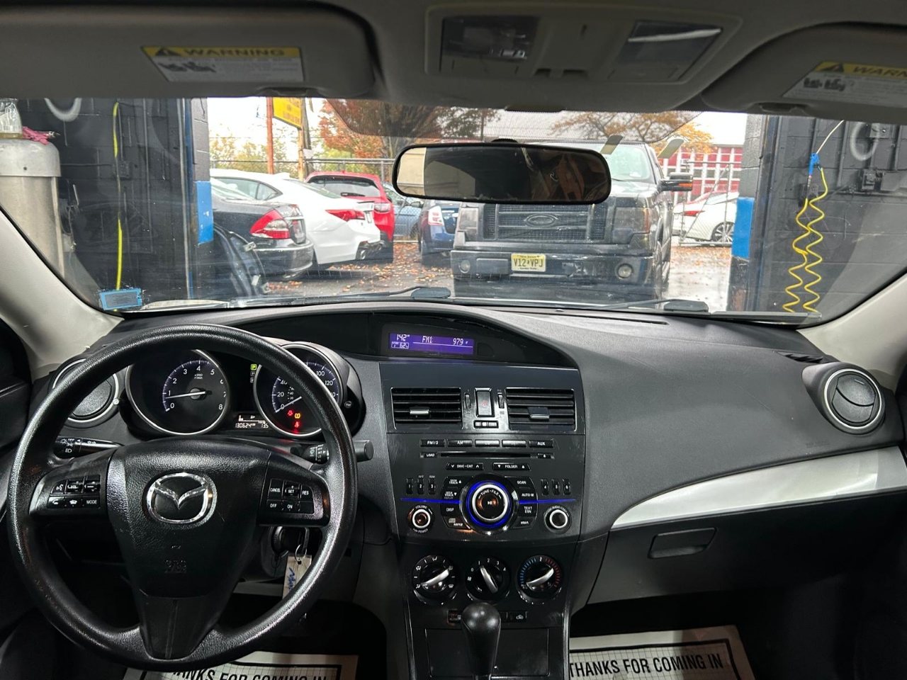 Mazda MAZDA3 i Touring 4-door 2012