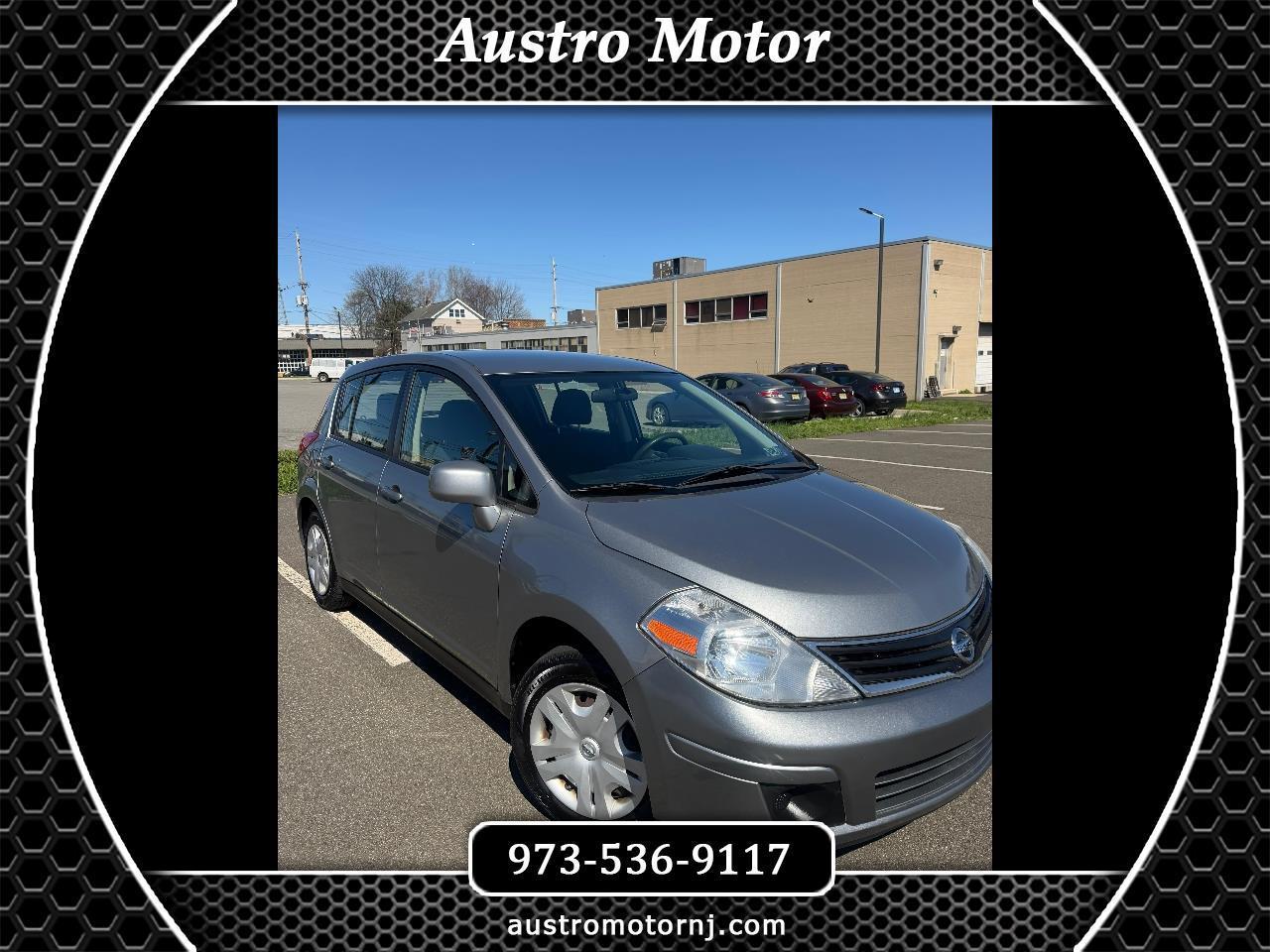 2011 Nissan Versa SL