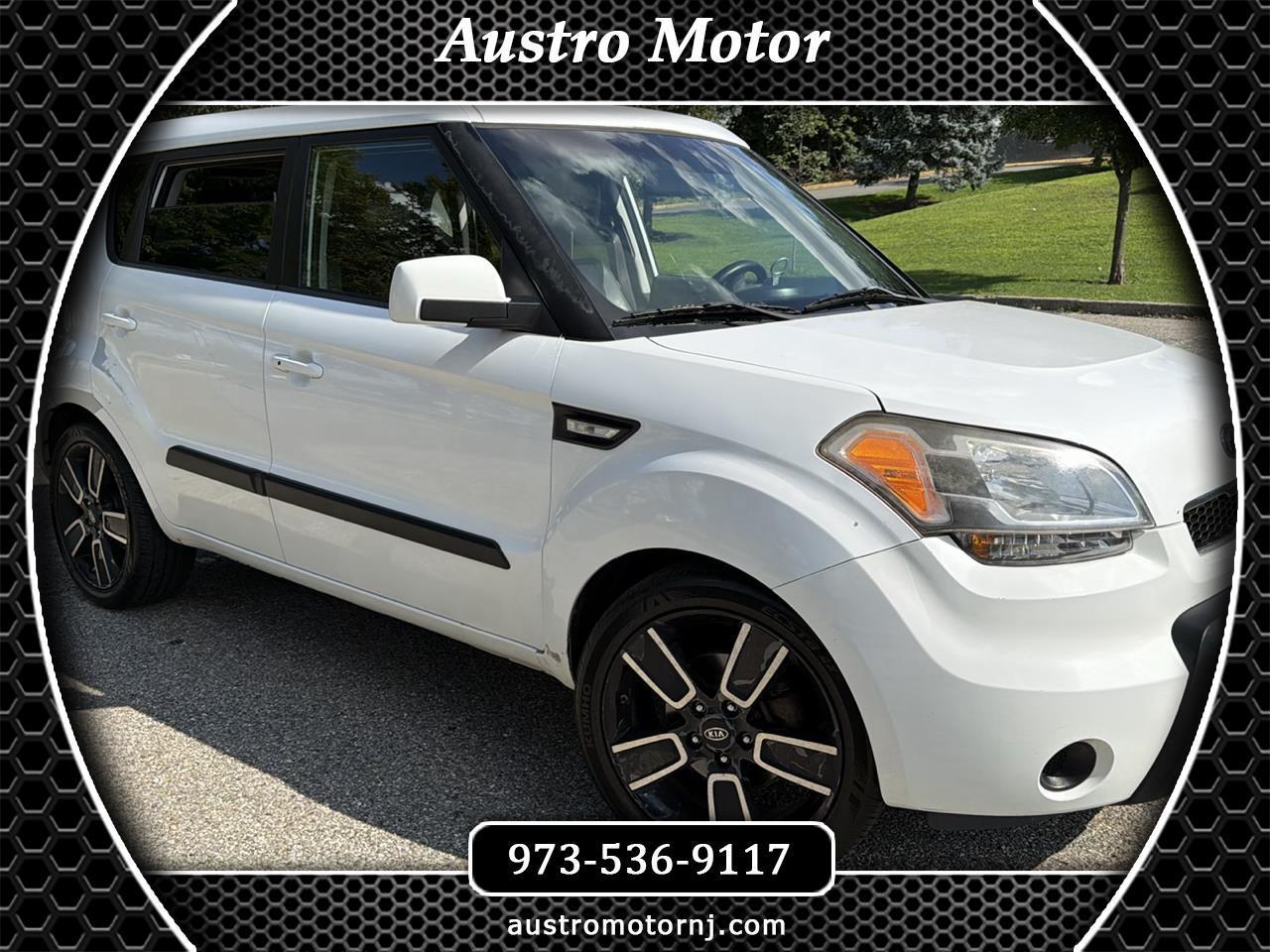 2011 Kia Soul +