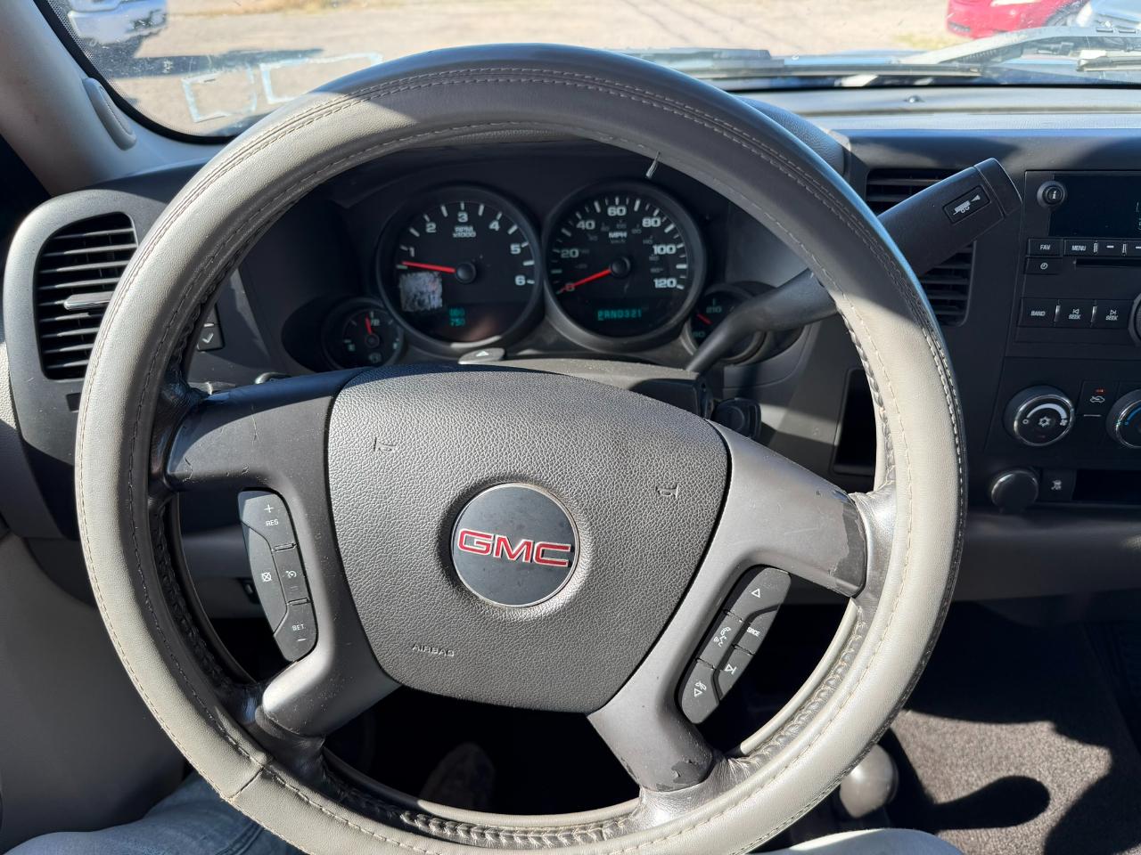 2009 GMC Sierra 1500 Work Truck - Photo 15