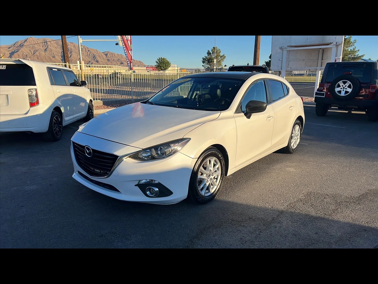 2016 Mazda MAZDA3 i Grand Touring Hatchback 4D