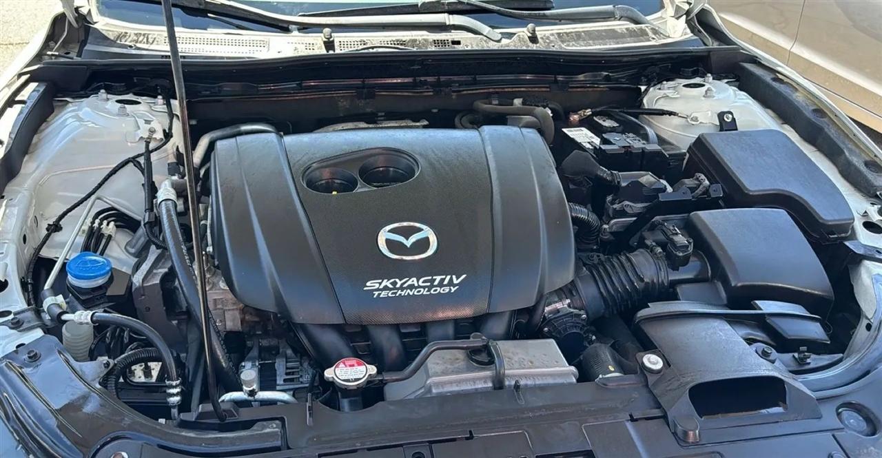 2016 Mazda MAZDA3 i Grand Touring - Photo 15