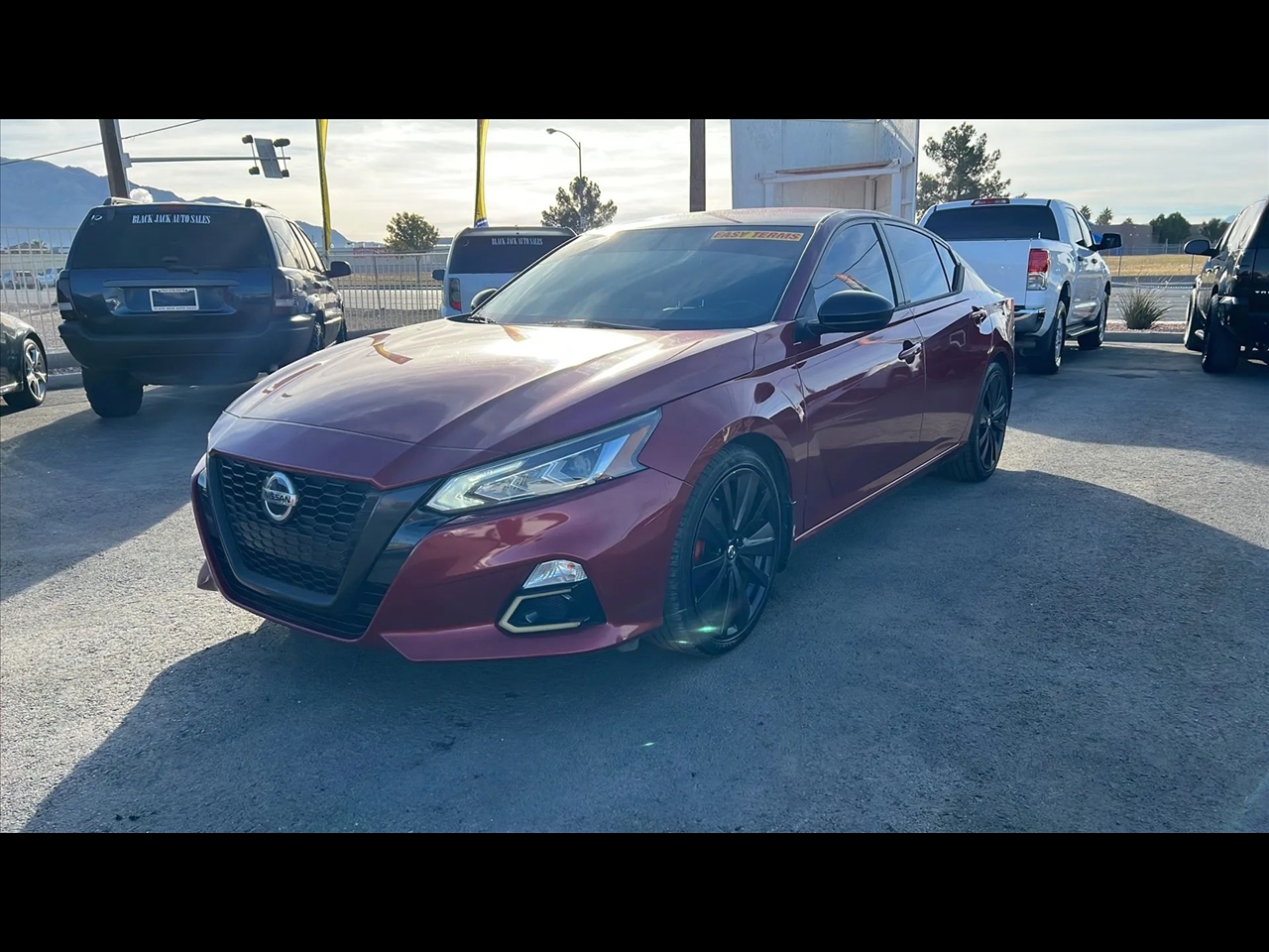 2019 Nissan Altima 2.5 SR Sedan 4D