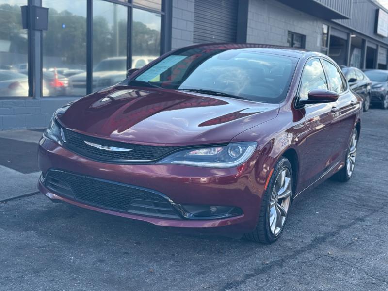 Chrysler 200  2015