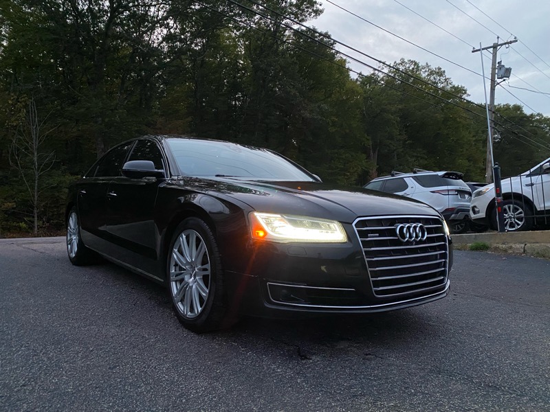 Audi A8 L 4.0T quattro 2015 Audi A8 L 4.0T quattro 2015
