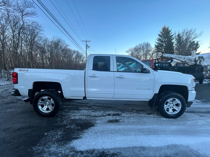 Chevrolet Silverado 1500 Ext Cab 157.5" WB 4WD Z71 2016