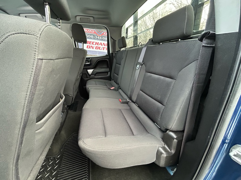 Chevrolet Silverado 1500 4WD Ext Cab 143.5" LTZ 2016