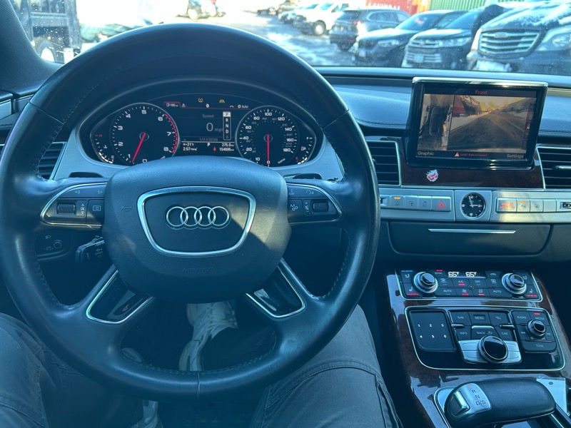 Audi A8 4.0T Sedan quattro Tiptronic 2014