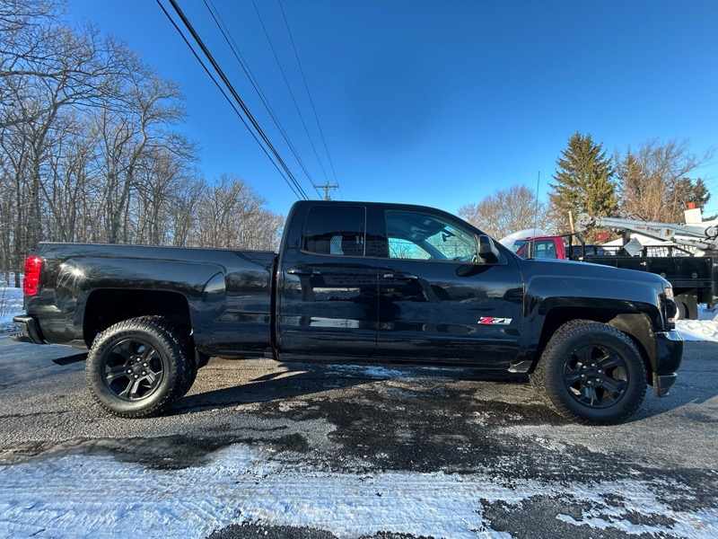Chevrolet Silverado 1500 LT Z71 Double Cab 4WD 2017
