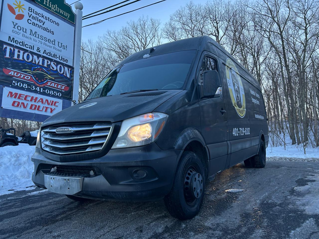 Freightliner Sprinter 3500 170-in. WB 2014