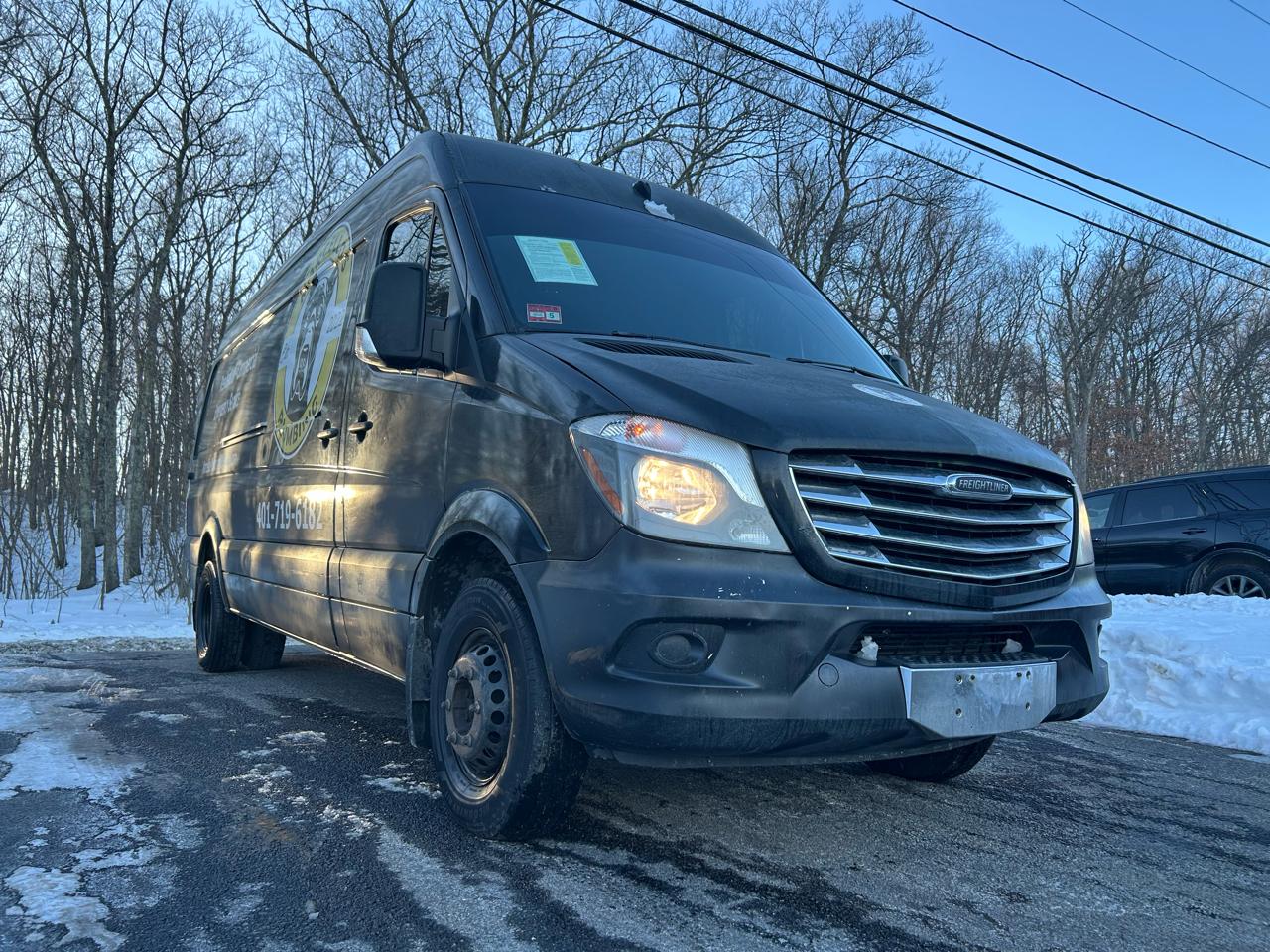 Freightliner Sprinter 3500 170-in. WB 2014