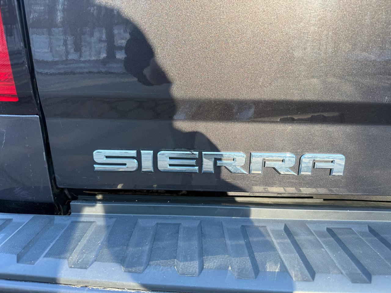 GMC Sierra 1500 Crew Cab 143.5" WB SLT 2014
