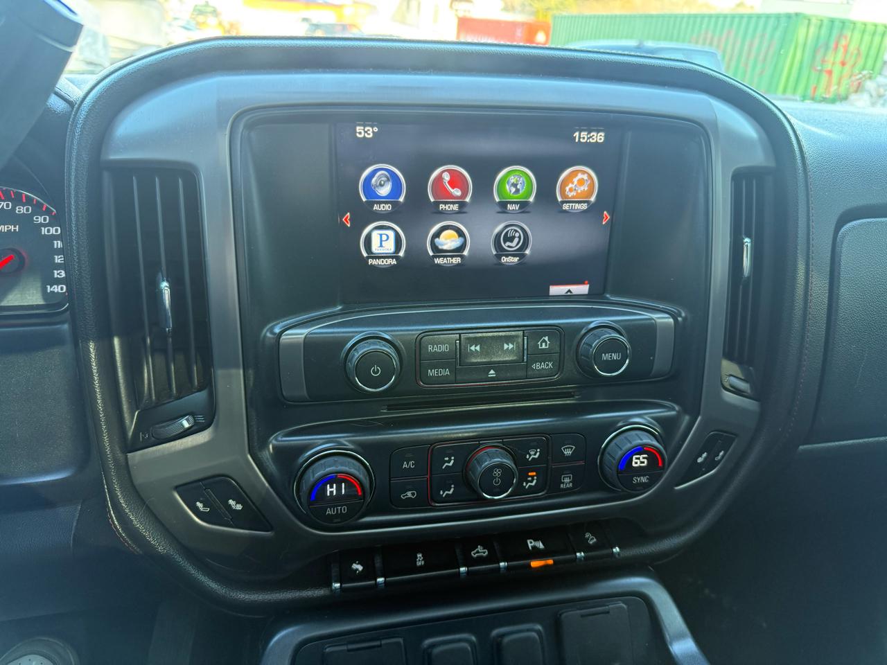 GMC Sierra 1500 Crew Cab 143.5" WB SLT 2014