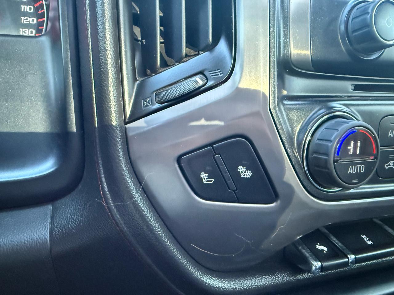 GMC Sierra 1500 Crew Cab 143.5" WB SLT 2014