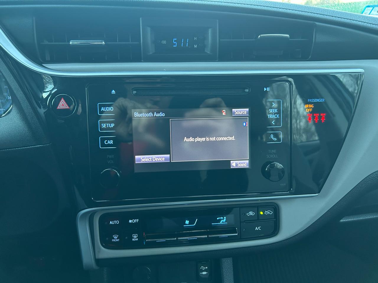 Toyota Corolla XLE CVT 2019