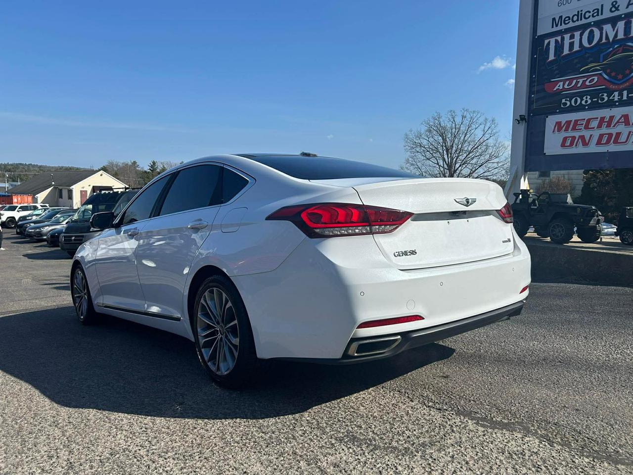 Hyundai Genesis 3.8L 2015
