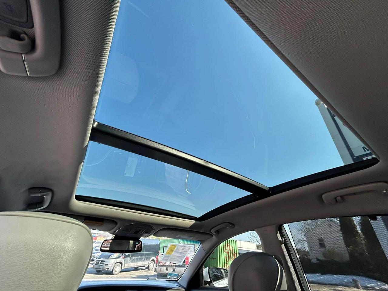 Hyundai Genesis 3.8L 2015