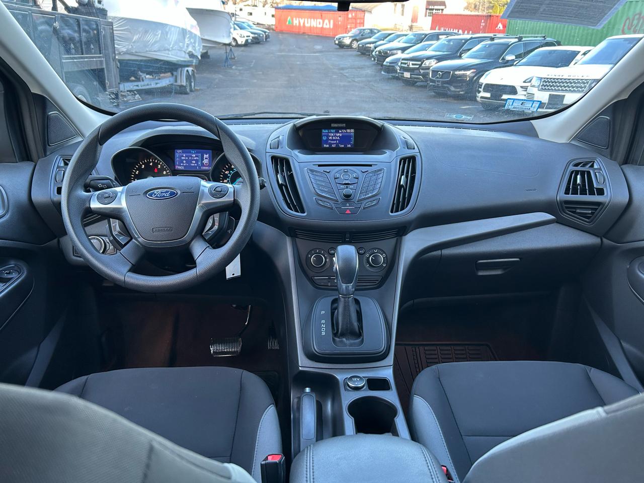 Ford Escape S FWD 2014