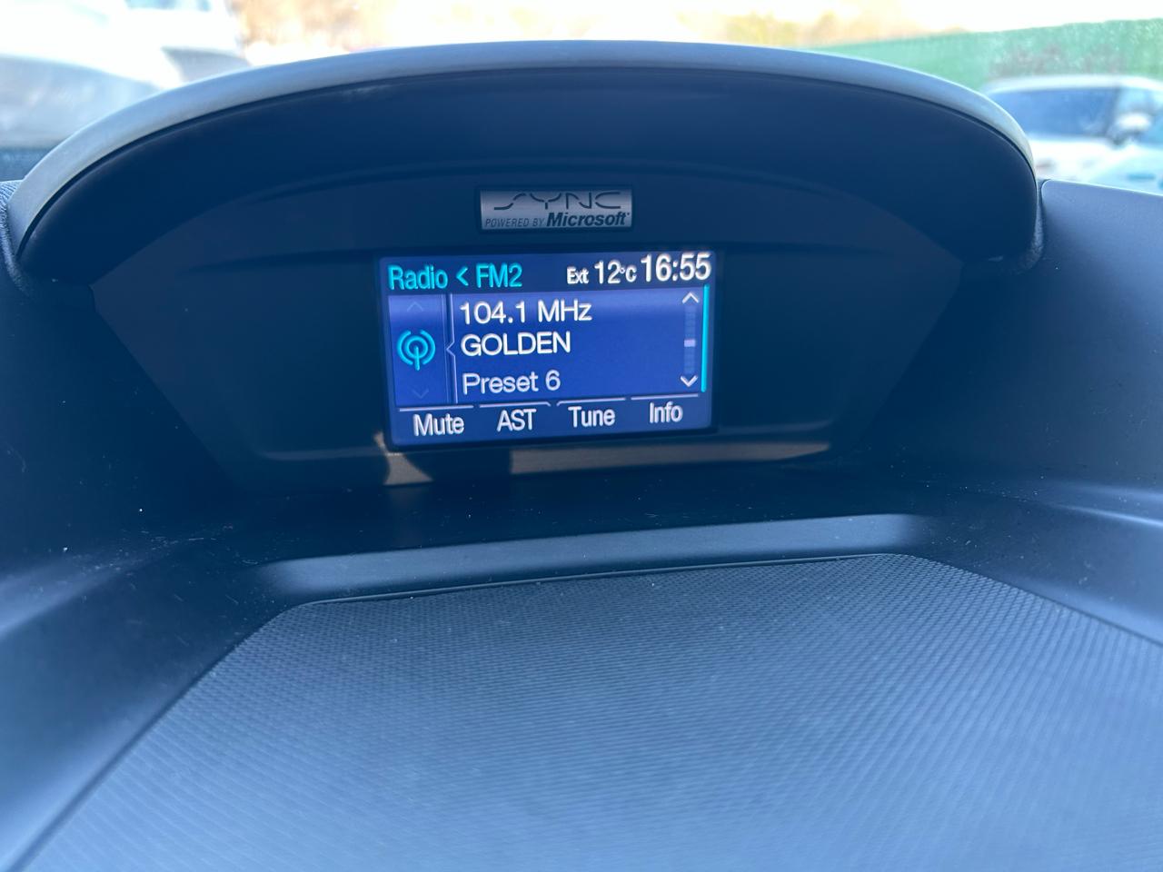 Ford Escape S FWD 2014