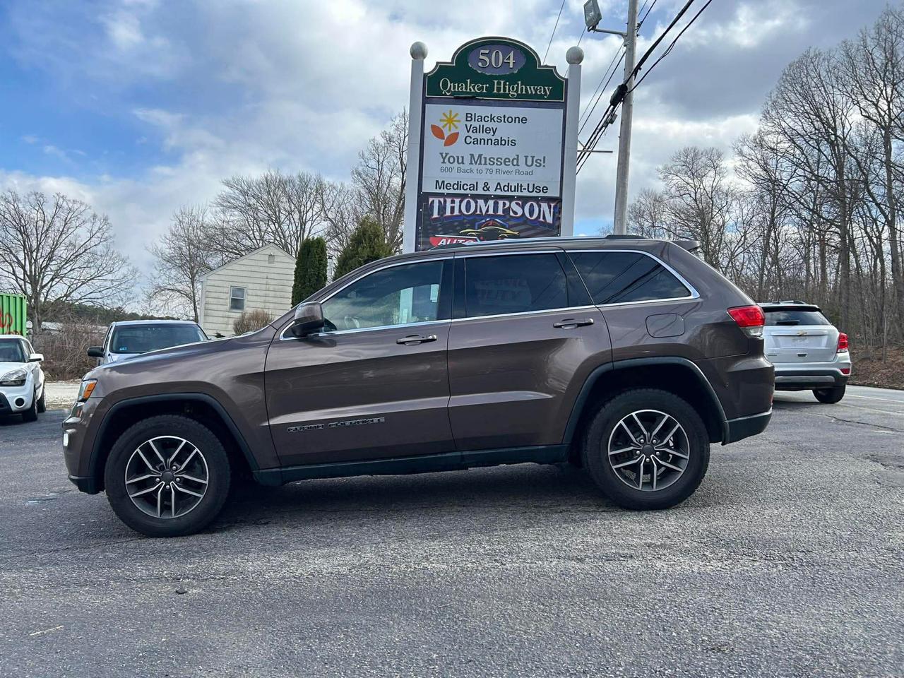Jeep Grand Cherokee Laredo 4WD 2019