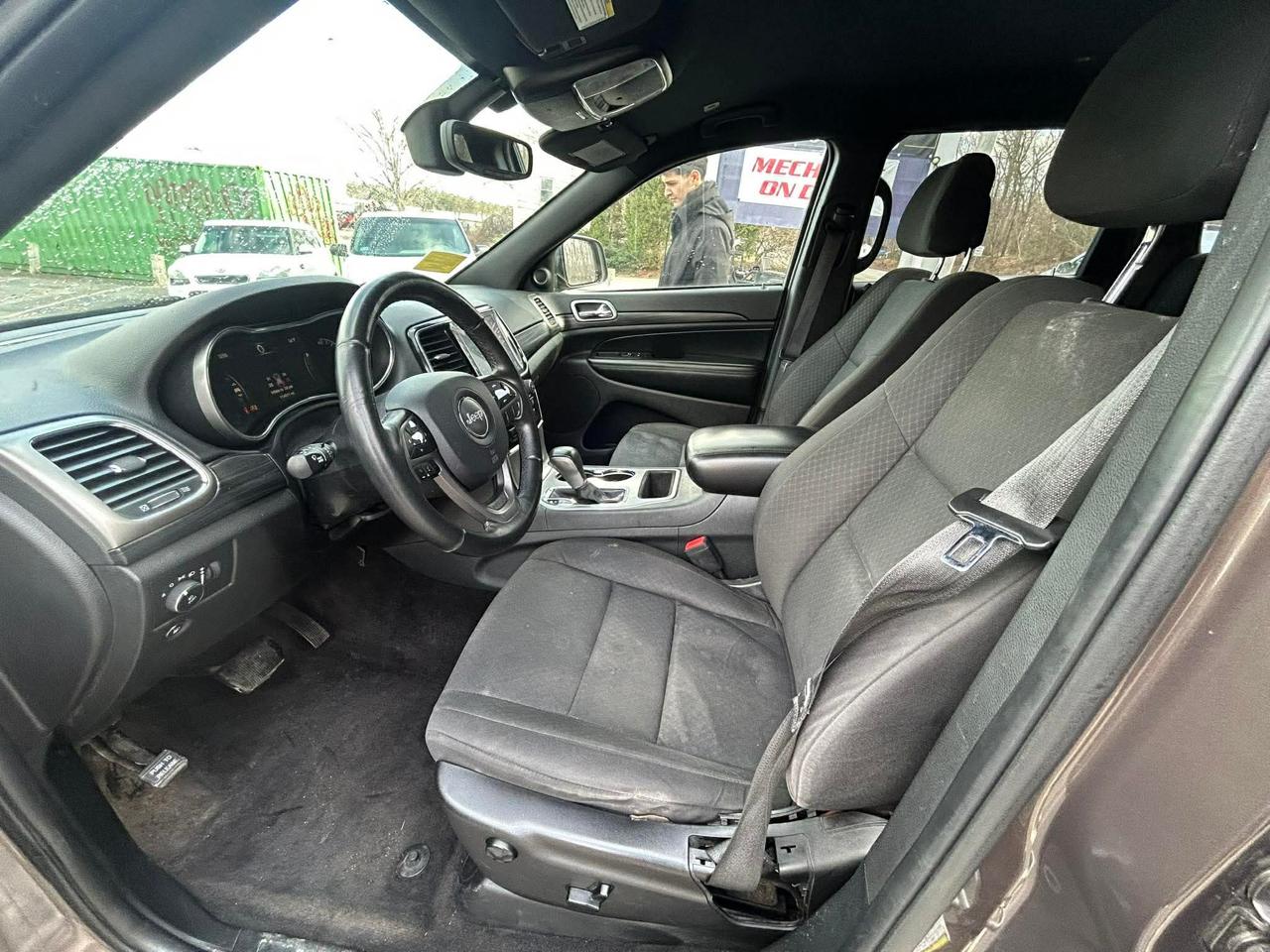 Jeep Grand Cherokee Laredo 4WD 2019