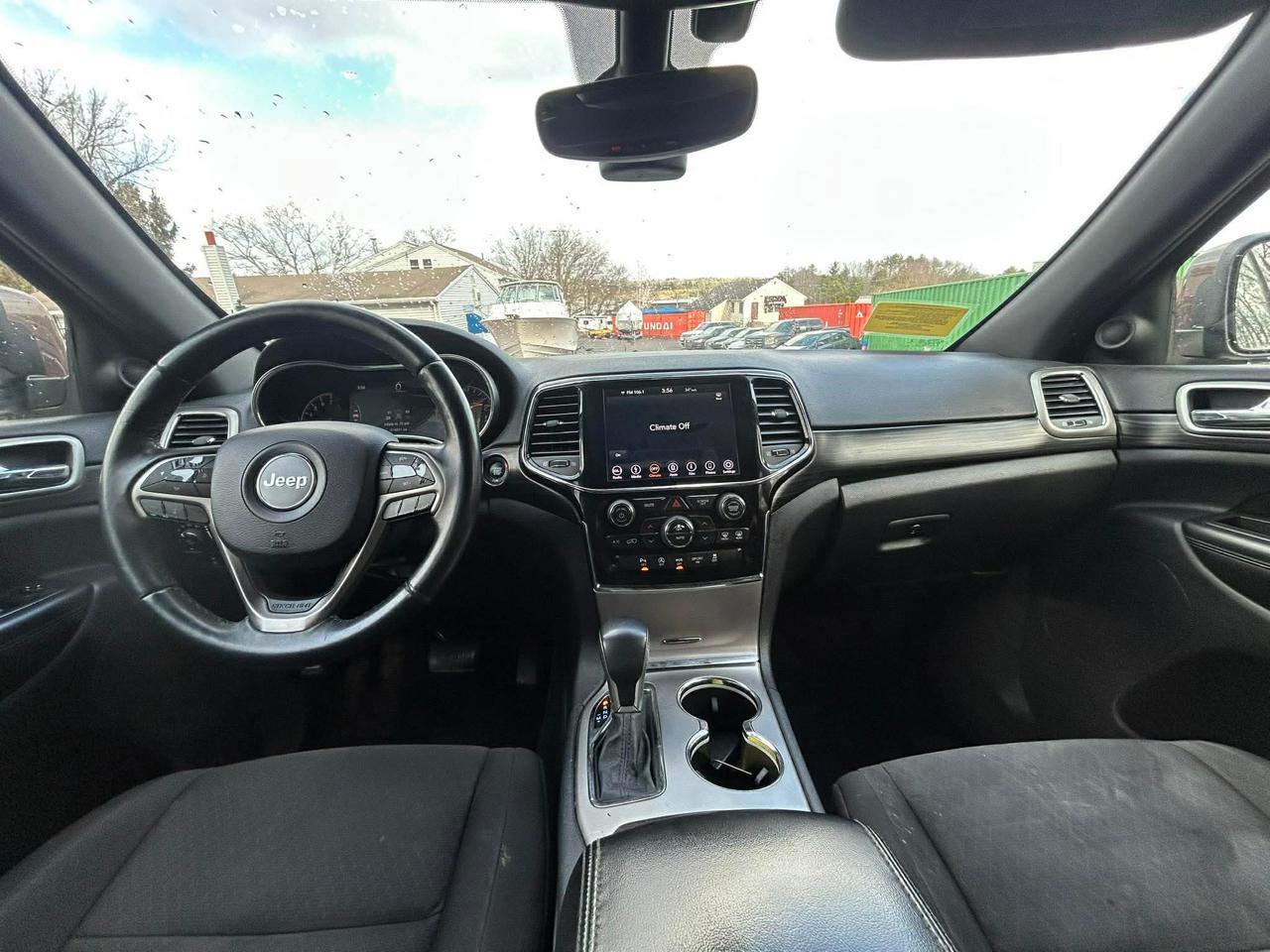 Jeep Grand Cherokee Laredo 4WD 2019