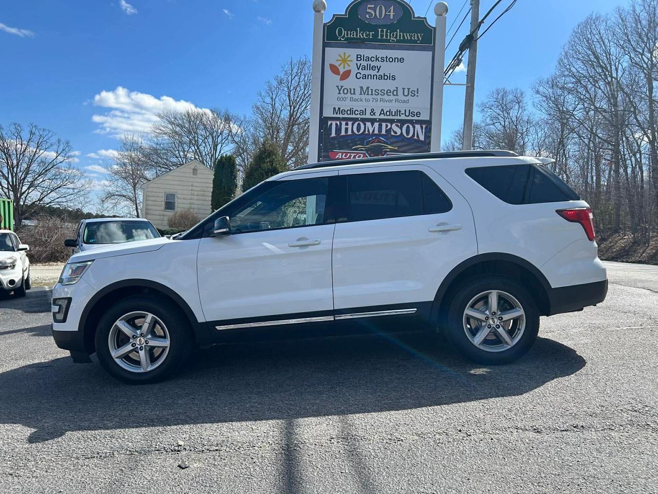 Ford Explorer 4dr XLT 2016