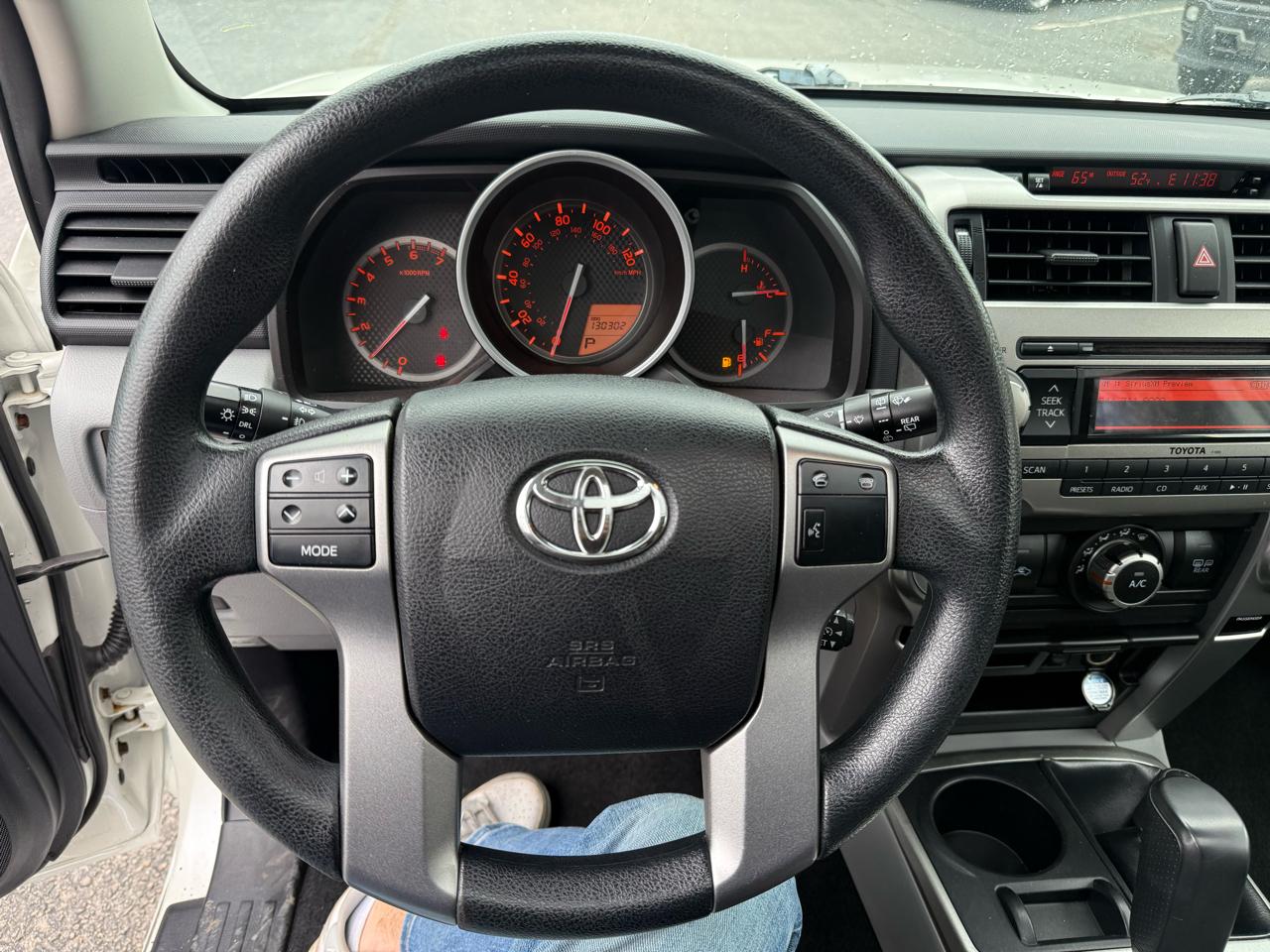 Toyota 4Runner SR5 4WD 2011