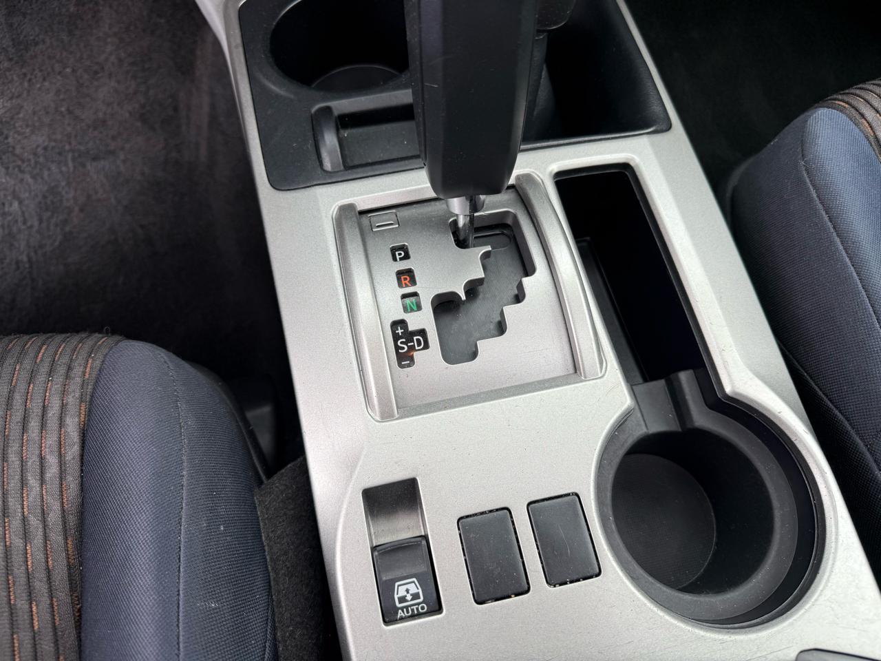 Toyota 4Runner SR5 4WD 2011