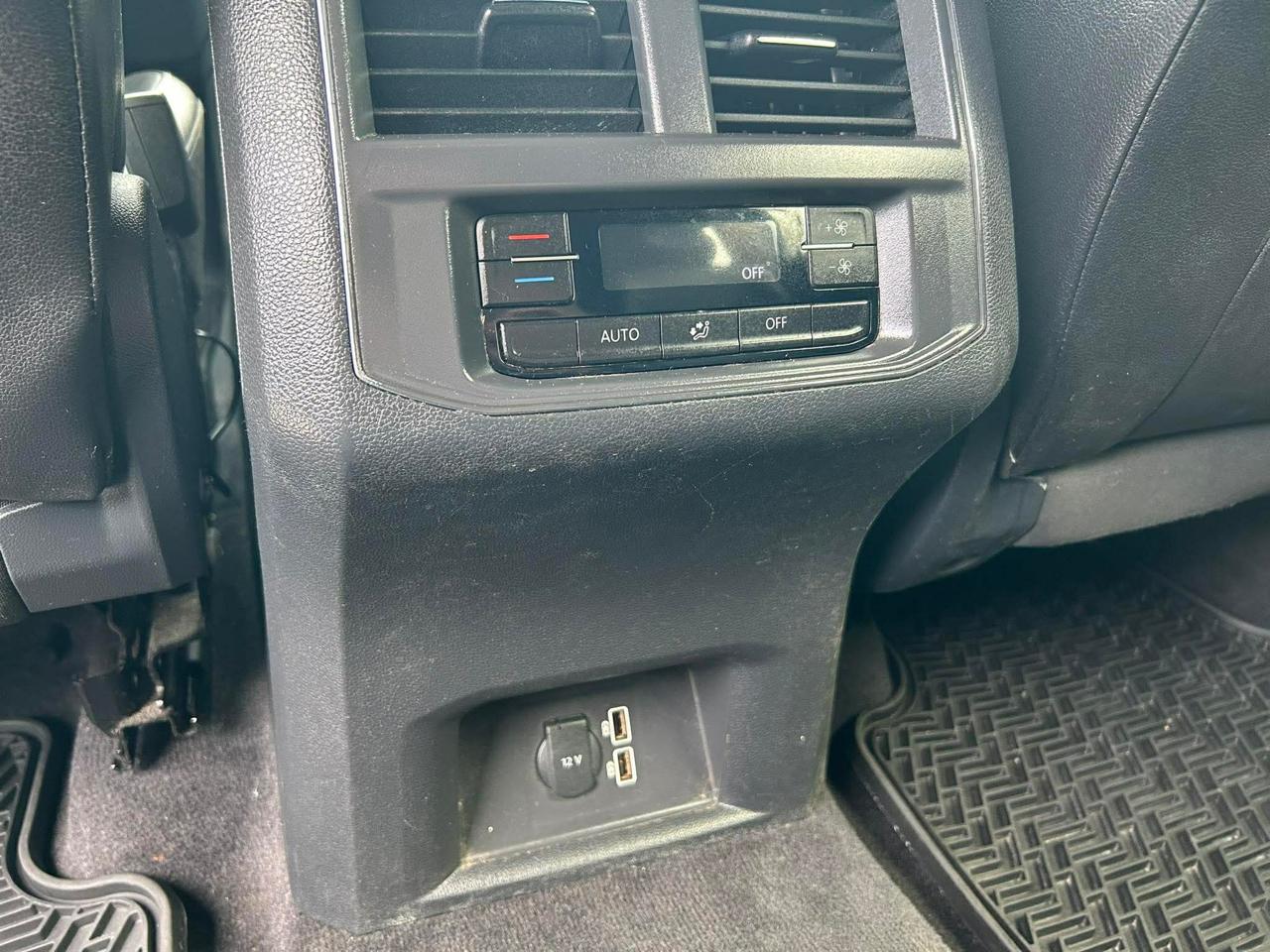 Volkswagen Atlas V6 SE w/Technology AWD 2018